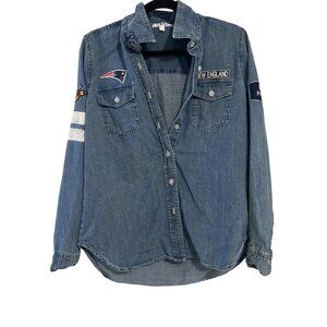 NE PATRIOTS Button up demin (RETAIL $60)